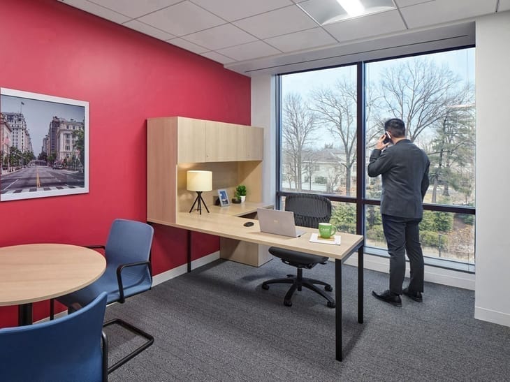 Image 20 of the Carr Workplaces - Friendship Heights - Wisconsin Avenue - Chevy Chase- MD office