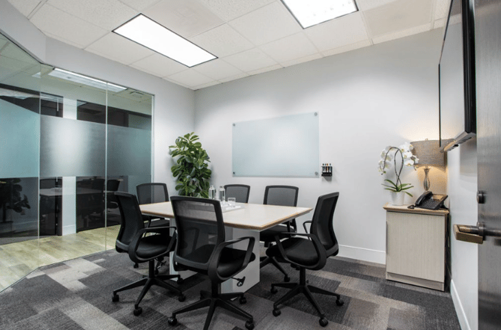 Image 7 of the Premier Workspaces - CTR - Irvine - CA - Centerstone Plaza - Barranca Parkway office