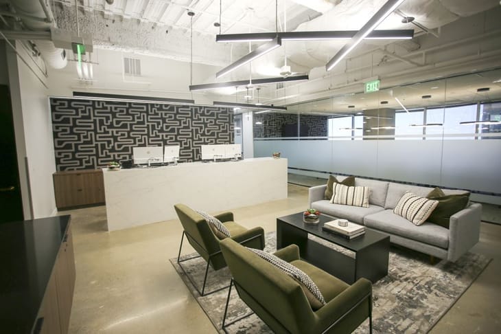 Image 11 of the Premier Workspaces - WIL  - Los Angeles - CA- 10940 Wilshire Blvd (Westwood Tower) office