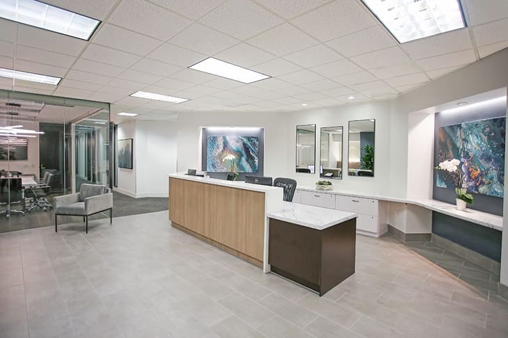 Image 10 of the Premier Workspaces - CER - Cerritos - CA - Studebaker Rd office