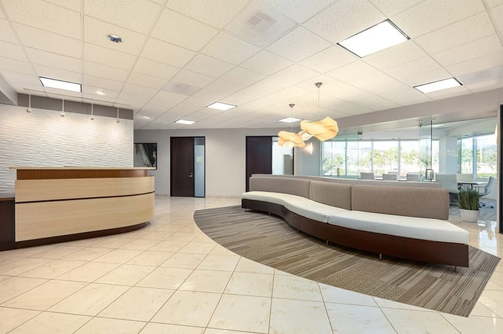 Image 6 of the Premier Workspaces - FHR - Foothill Ranch - CA - Towne Centre Plaza - Towne Centre Drive office