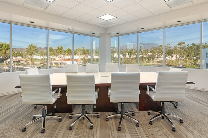 Image 8 of the Premier Workspaces - FHR - Foothill Ranch - CA - Towne Centre Plaza - Towne Centre Drive office