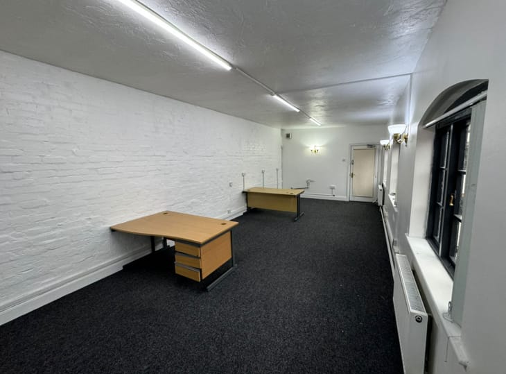 Image 33 of the Tia Property Solutions - Keys Court - 82-84 Moseley Street, B12 - Birmingham office