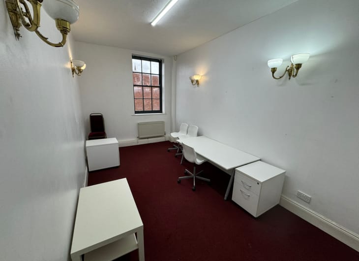 Image 35 of the Tia Property Solutions - Keys Court - 82-84 Moseley Street, B12 - Birmingham office