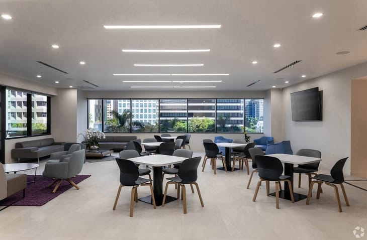 Image 22 of the CoSuite - 800 Brickell Avenue, Brickell office