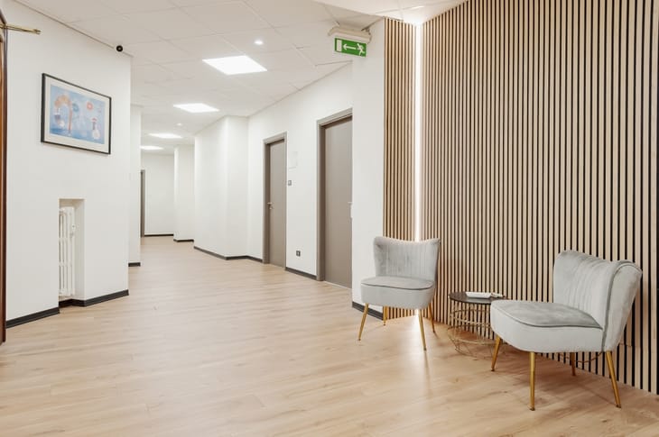 Image 12 of the A&B S.R.L. - Via Finocchiaro Aprile - Milan office