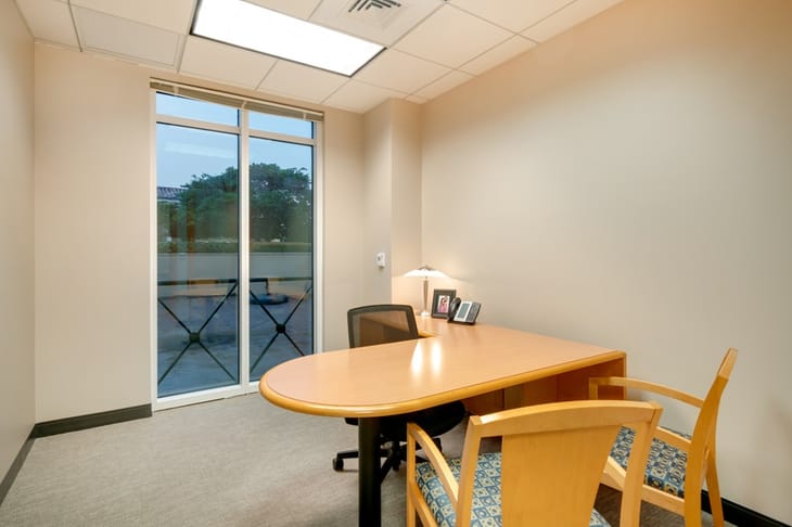 Image 11 of the Office Edge - Ponce de Leon Blvd - Coral Gables - FL office