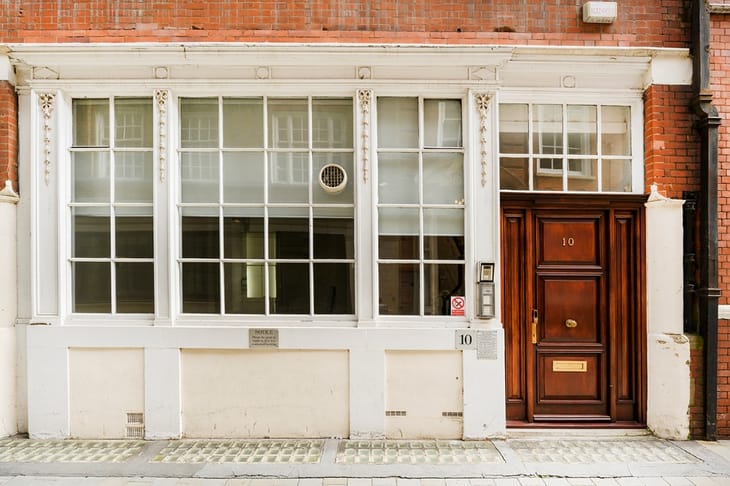 Image 17 of the Ironmonger Executive Offices - 10 Ironmonger Lane, EC2 - Poultry office