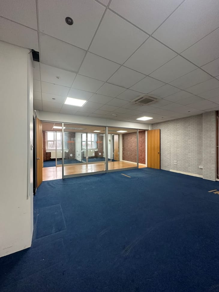 Image 73 of the Ivy Business Centre Ltd - Crown Street, M35 - Failsworth - Manchester office