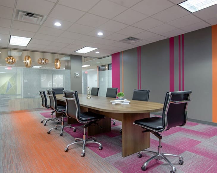 Image 9 of the Boxer Workstyle - 4425 Airport Fwy - Irving, TX office