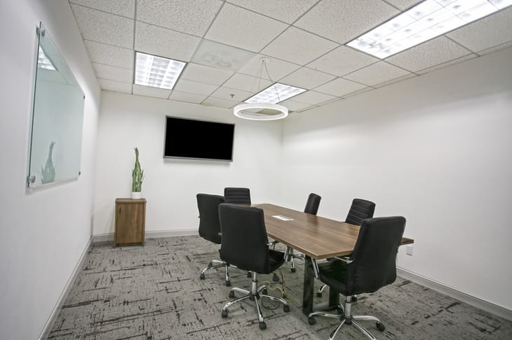 Image 10 of the Premier Workspaces - 400 - Culver City - CA - Corporate Pointe office