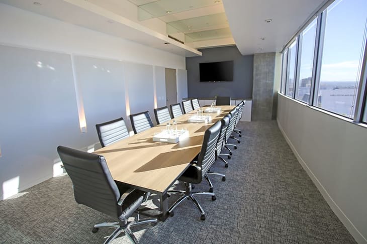 Image 8 of the Premier Workspaces - BH2 - Beverly Hills - CA - 9701 Wilshire Blvd office