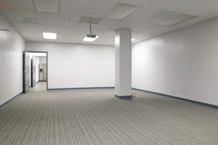 Image 8 of the Go Perfect Office - 4500 Forbes Blvd, Lanham office