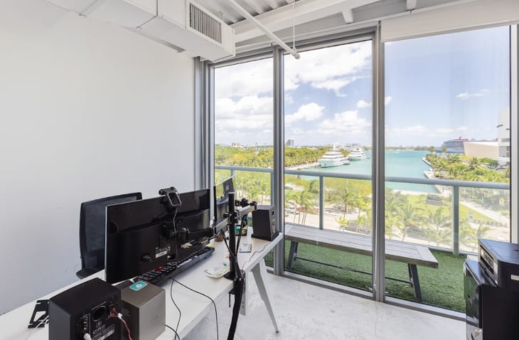 Image 97 of the Nimbler Spaces - Biscayne Blvd  - Miami office