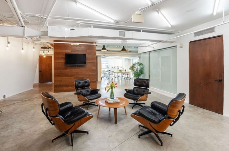 Image 145 of the Nimbler Spaces - Biscayne Blvd  - Miami office