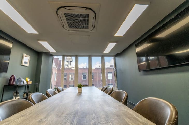 Image 13 of the Avenue HQ Limited - 10-12 East Parade, LS1 - Leeds office