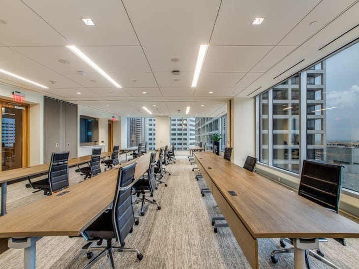 Image 17 of the WorkSuites - 1000 Main Street, Houston office