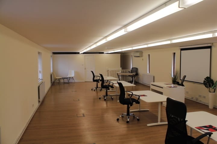 Image 29 of the UK Property Group - Balfour Place, W1K - Mayfair office