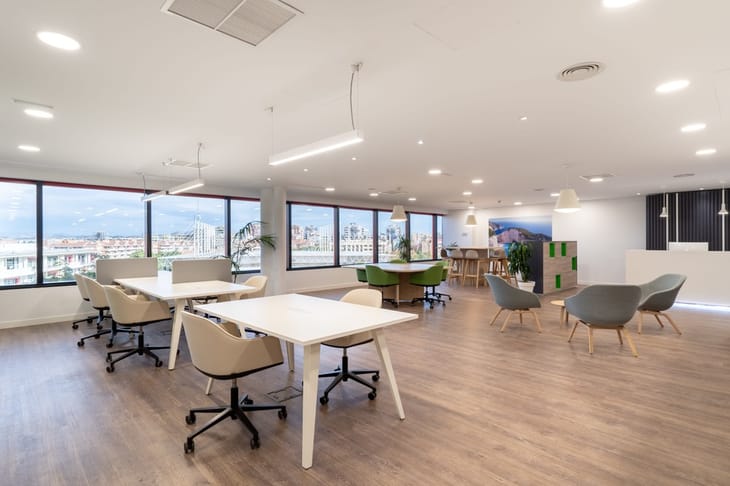 Image 12 of the Regus - Avenidade los Pinos 7, Murcia, 30009 - Spain office