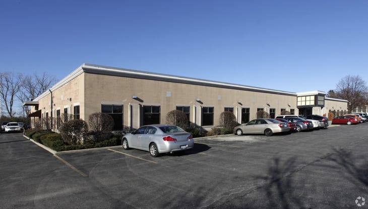 Image 8 of the Offix - 7358 Lincoln Ave, Lincolnwood office