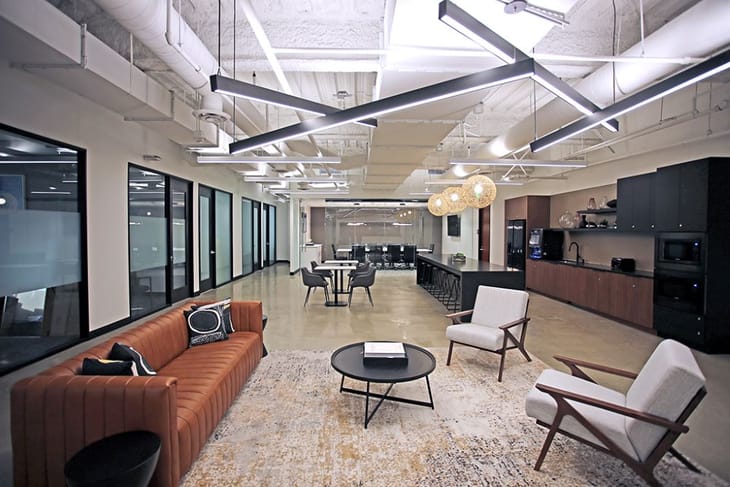 Image 9 of the Premier Workspaces - 301 - 301 N. Lake Ave, Pasadena office