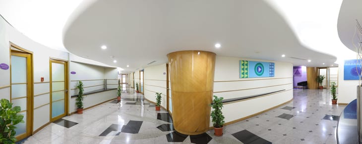 Image 9 of the Apeejay Business Centre - Apeejay House, 3 Dinshaw Vaccha Road, Churchgate, 400 020 - Mumbai office