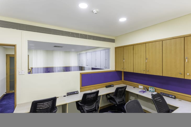 Image 13 of the Apeejay Business Centre - Apeejay House, 3 Dinshaw Vaccha Road, Churchgate, 400 020 - Mumbai office