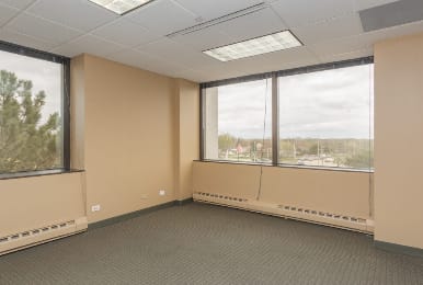 Image 13 of the LocalWorks - 3701 Algonquin Road, 60008 - Rolling Meadows, IL office