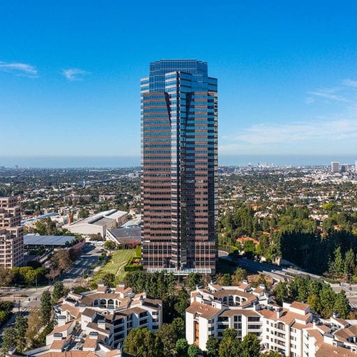 Image 8 of the Premier Workspaces - FOX - 2121 Avenue of the Start, 90067 - Century City, CA office