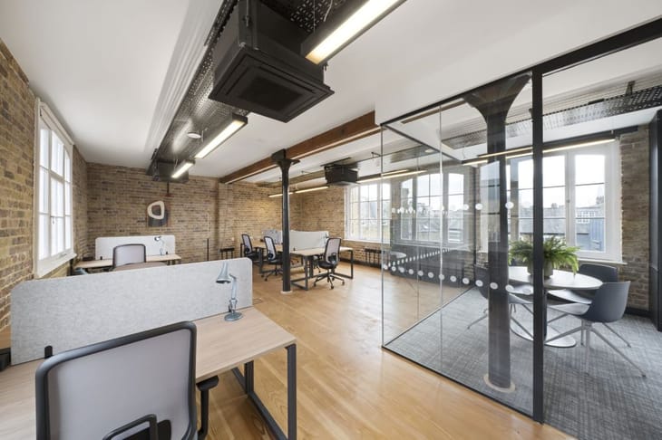 Image 9 of the Sub800 (Managed 742 sqft) - 16 Bowling Green Lane, EC1R - Clerkenwell office