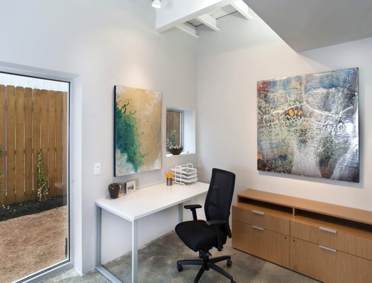 Image 12 of the Village Executive Suites - 2525 Robinhood St, Houston office