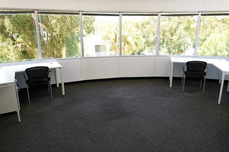 Image 6 of the Premier Workspaces - SEP - 500 S Sepulveda Boulevard, 90049 - Los Angeles, CA office