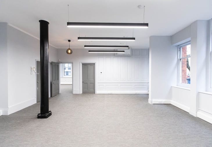 Image 21 of the Sub800 (Managed 1,373 sqft) - 22 Charing Cross Road, WC2H - Covent Garden office