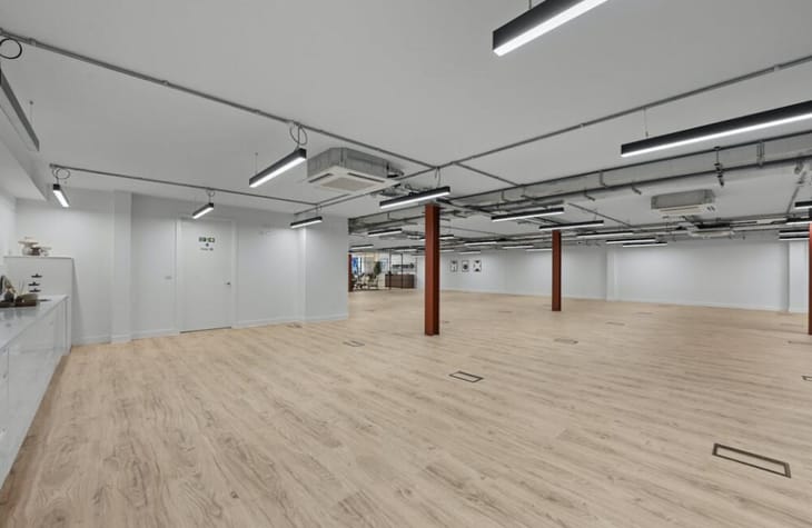 Image 15 of the Dotted Desks (Managed 7,710 sqft) - Clifton Studios - 102-108 Clifton Street, EC2A - Shoreditch office