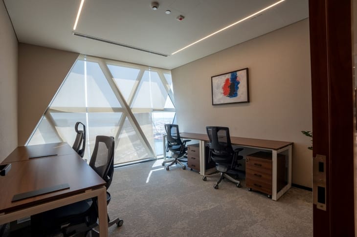 Image 11 of the Office Square - Aldar HQ Building - 301-302 Abu Dhabi Road - Al Raha Beach - Abu Dhabi office