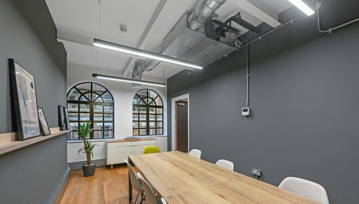 Image 28 of the Edward Charles and Partners (Managed - 2,185 sqft) - 40-42 Parker Street, WC2B - Holborn office