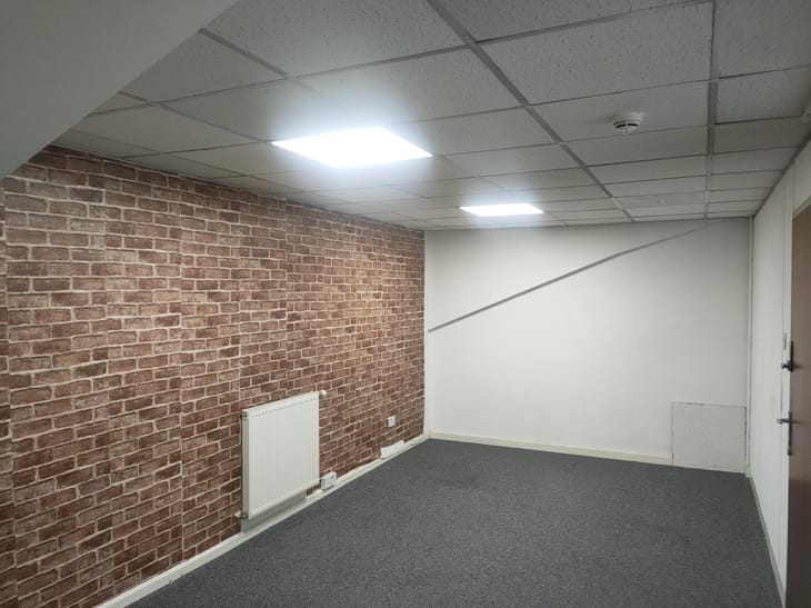 Image 12 of the Safestore (Managed 50 - 360 sqft) - 83 Roseville Road, LS8 - Leeds office