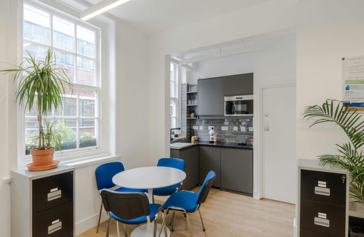 Image 12 of the Sub800 (Managed 545 sqft) - 9 Berners Place, W1T - Fitzrovia office