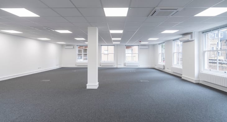 Image 5 of the Dotted Desks (Managed 1,080 - 1,375 sqft) - 2 Coldbath Square, EC1R - Farringdon office