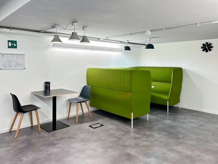 Image 29 of the Regus - Via Crescenzo del monte n 29 office