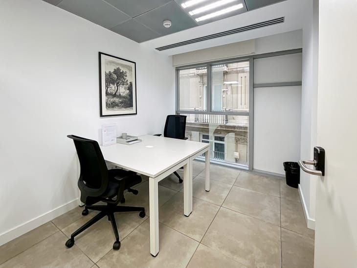 Image 37 of the Regus - 2/F & 3/F NET ALFONSO I office