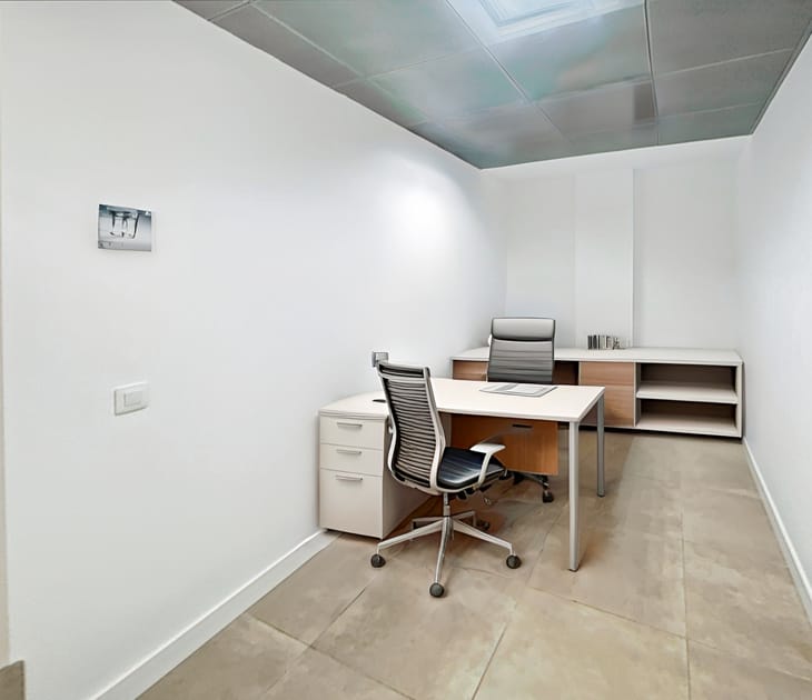 Image 26 of the Regus - 2/F & 3/F NET ALFONSO I office