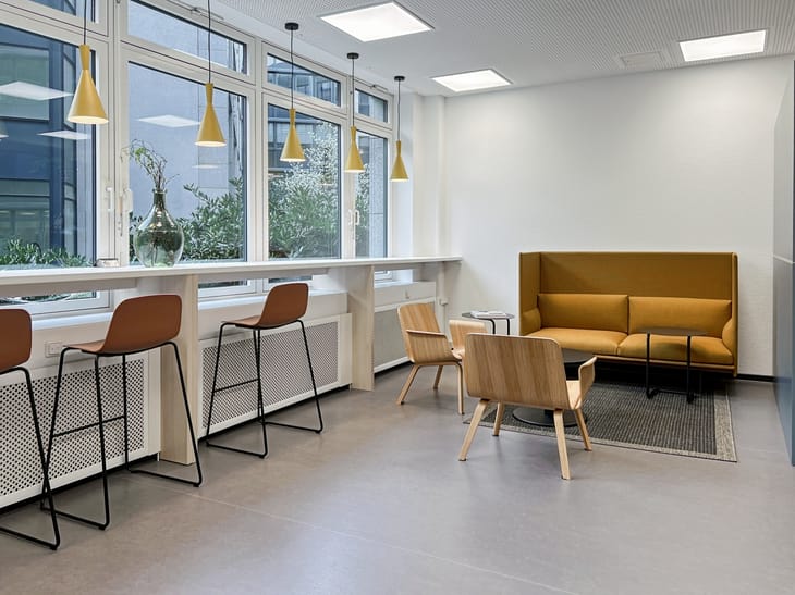 Image 21 of the Regus - Kohlgartenstr. 11,Ground Floor office