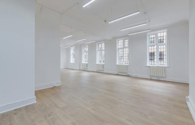 Image 7 of the Sub800 (Managed 839 sqft) - 21-22 Great Castle Street, W1G - Fitzrovia office