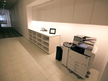 Image 24 of the Regus - 340 Madison Avenue - NY office