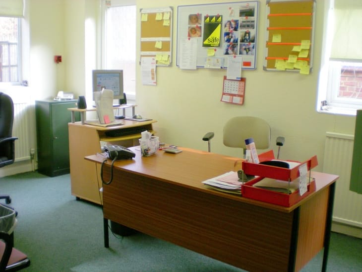 Image 4 of the LAYNES HOUSE - Watford Way, NW7 - Mill Hill office