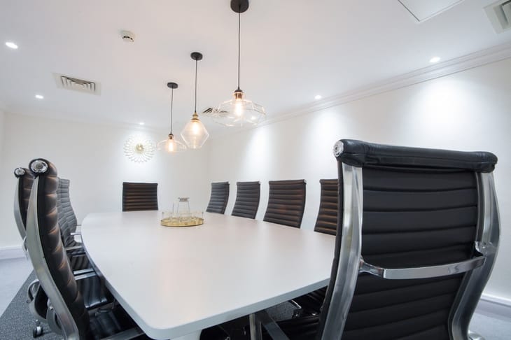 Image 11 of the The Boutique Workplace Company - 3 Queen St, W1J - Mayfair office