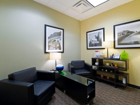 Image 19 of the Regus - Broadway, Pearland - TX office