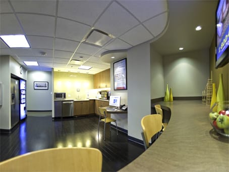 Image 17 of the Regus - Zona Rosa - NW Eighty Seventh Terrace, Kansas City - MO office