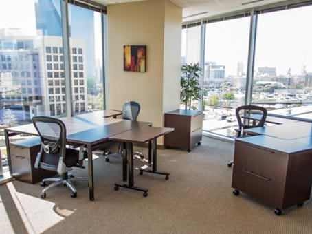 Image 16 of the Regus - Park Seventeen Center - McKinney Ave - 75201 - Dallas - TX office